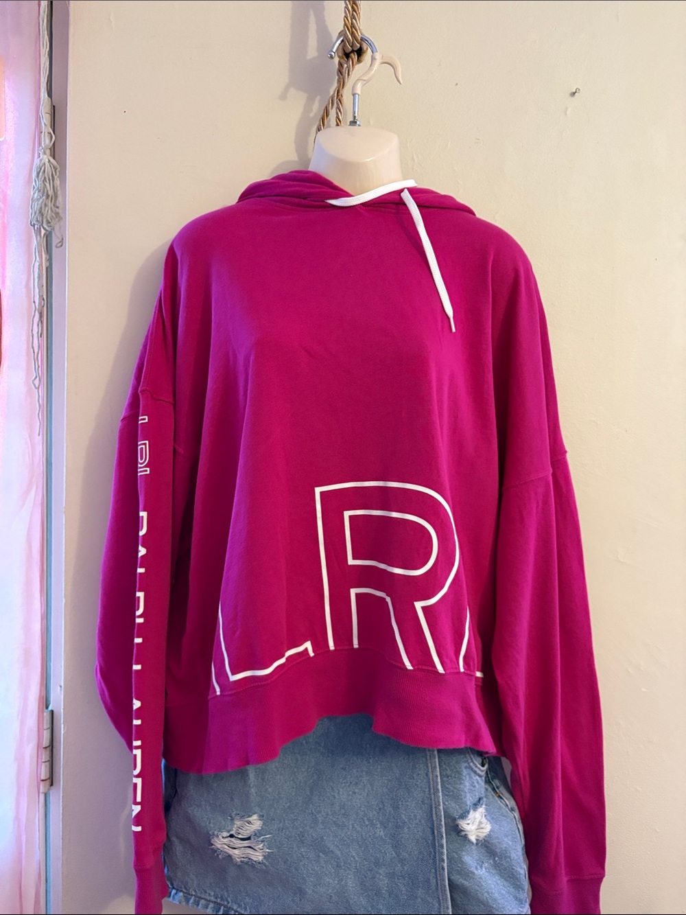 Ralph Lauren Fuchsia Hooded Pullover with White Logo. 100. Cotton